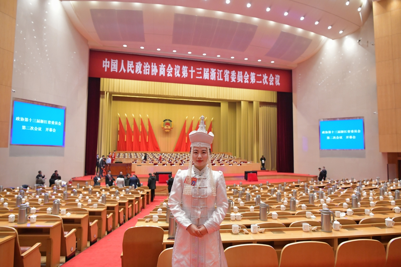 省政協(xié)委員崔妤頔： 關(guān)注社會和諧公正，積極參與社會治理